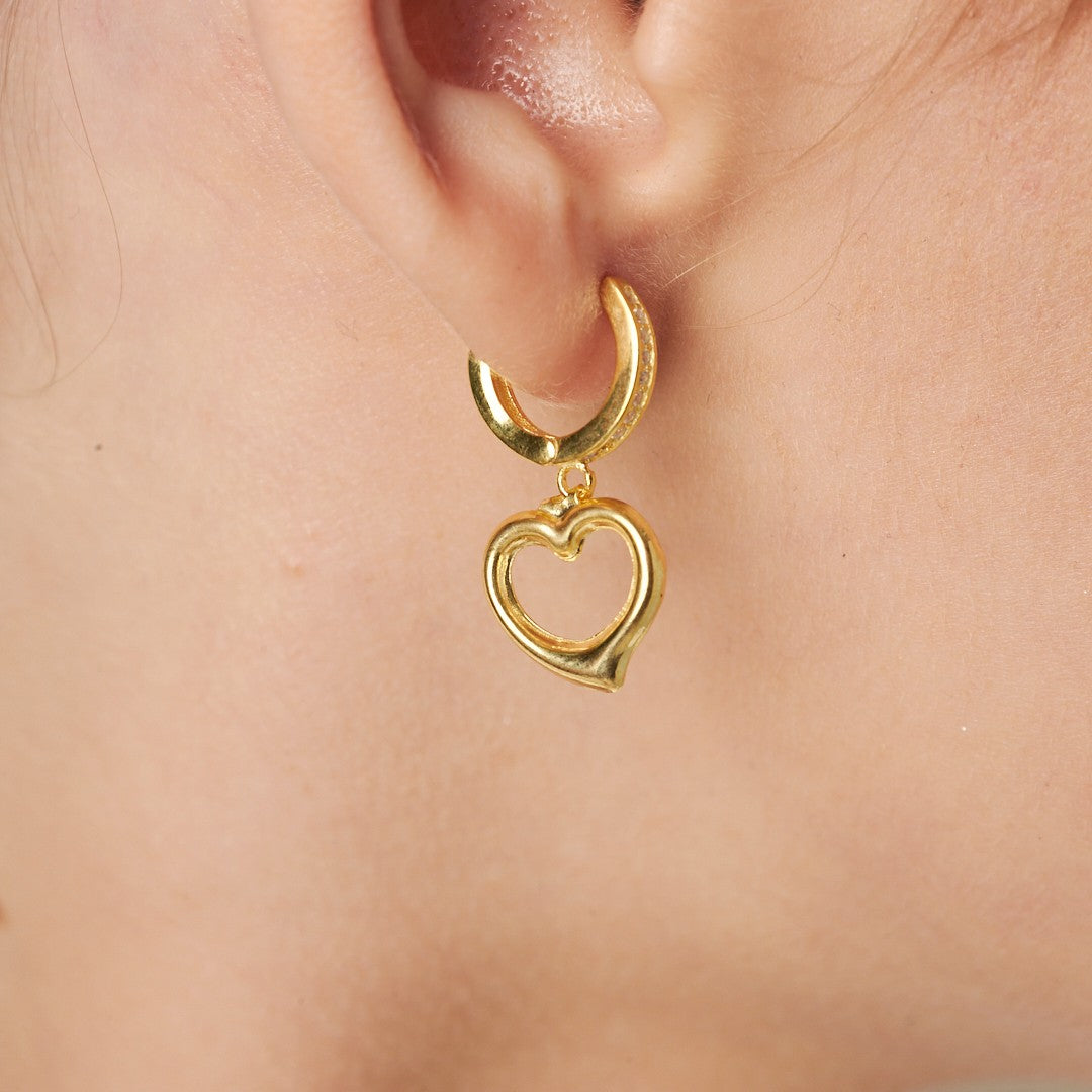 Kavisli Kalp Küpe - 925 GÜMÜŞ