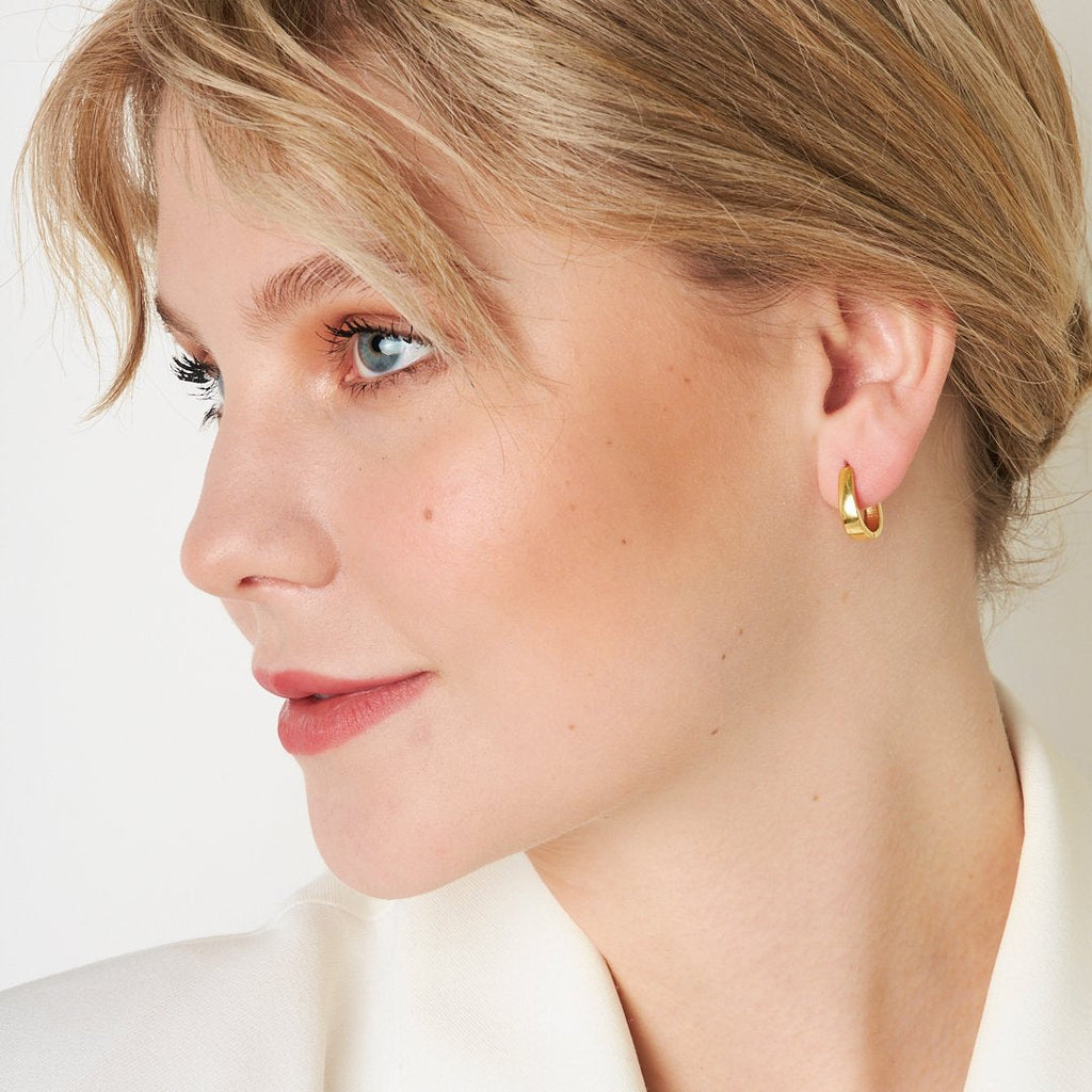 Basit Model Oval Küpe - 925 GÜMÜŞ