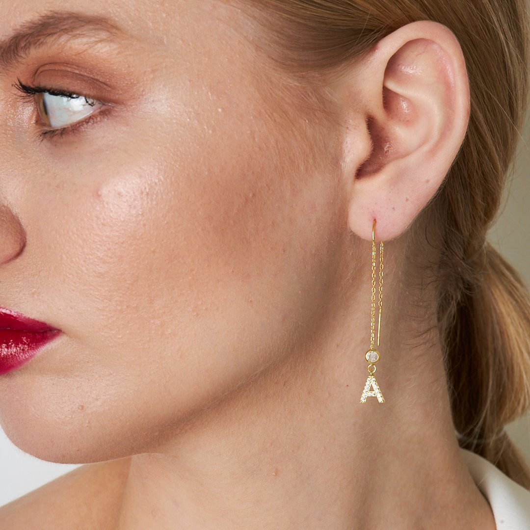 Zirkon Taşlı Sallantılı Harf Küpe - 925 GÜMÜŞ