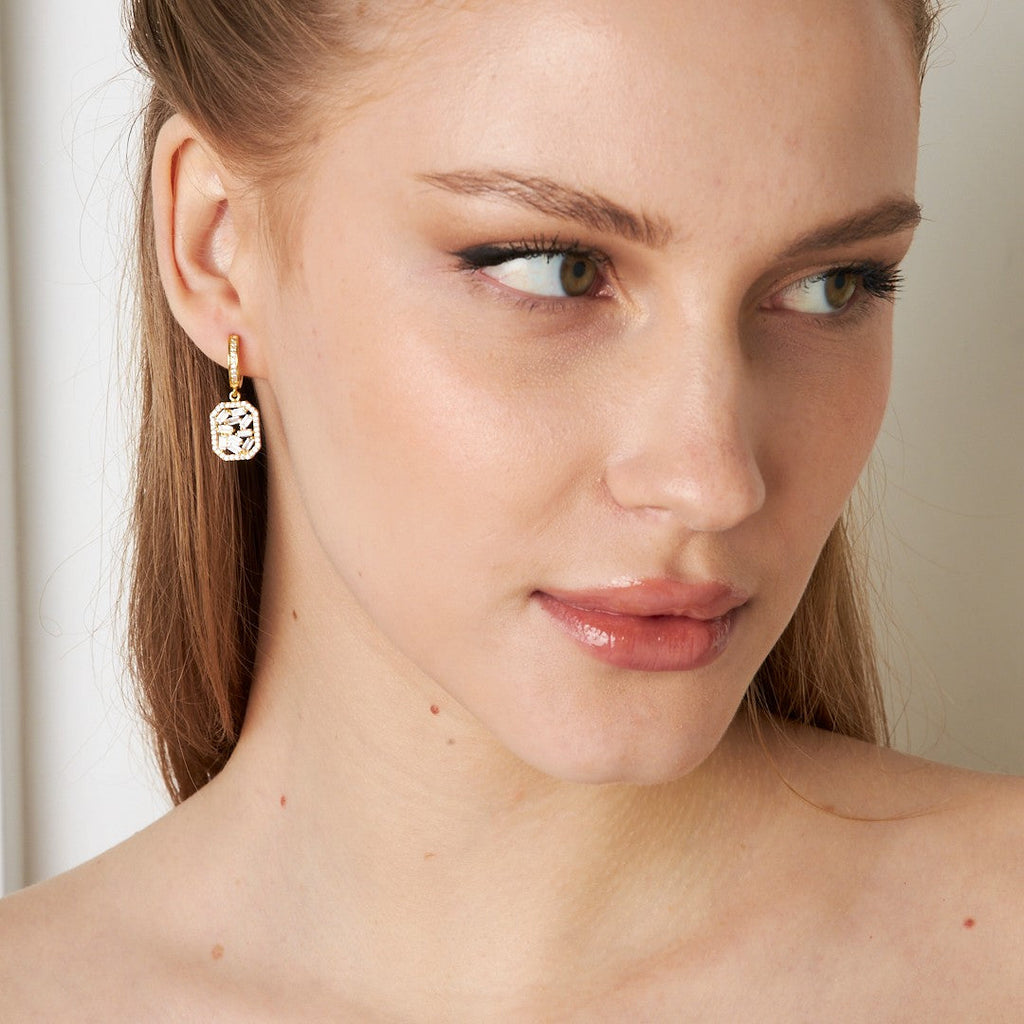 Baget Taşlı Küpe - 925 GÜMÜŞ