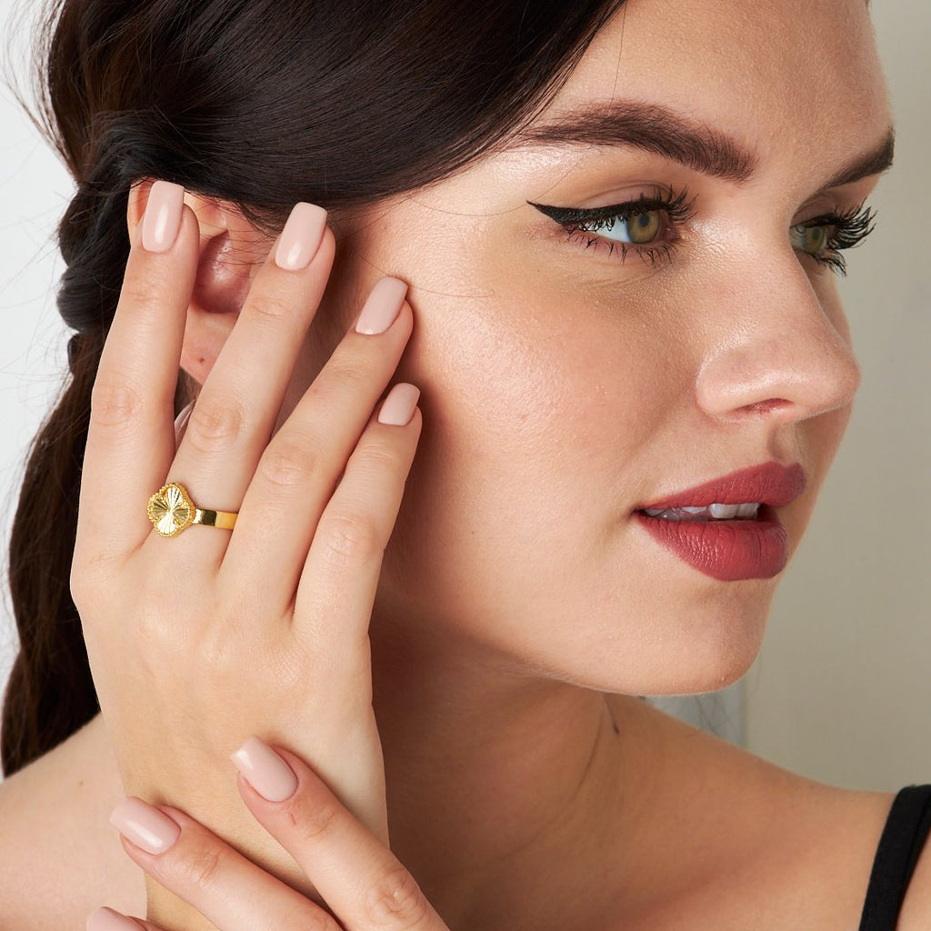 Parlak Yonca Yüzüğü - 925 GÜMÜŞ