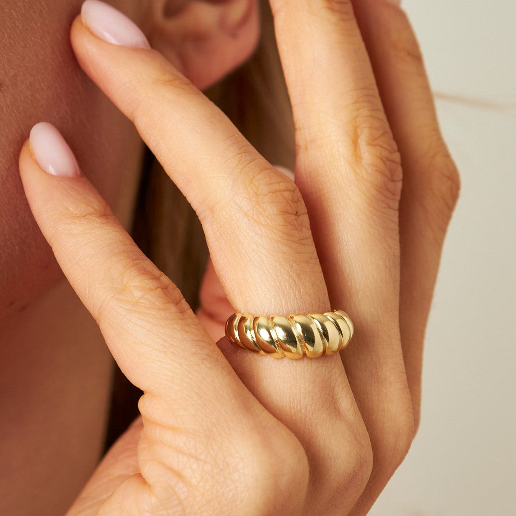 Büklüm Halka Yüzük - 925 GÜMÜŞ